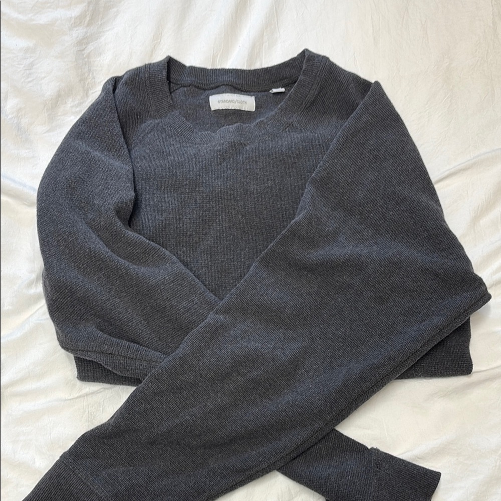 Gray Ribbed Crewneck Sweater/Overshirt